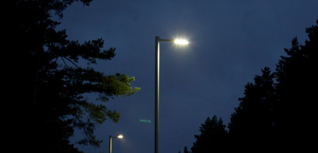 Bättre belysning och energisnålare på väg 226