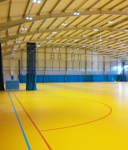 Polo Farm Sports Centre väljer Smart LED™-belysning