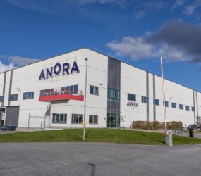 Energibesparing ger energi till Anoras lagerpersonal